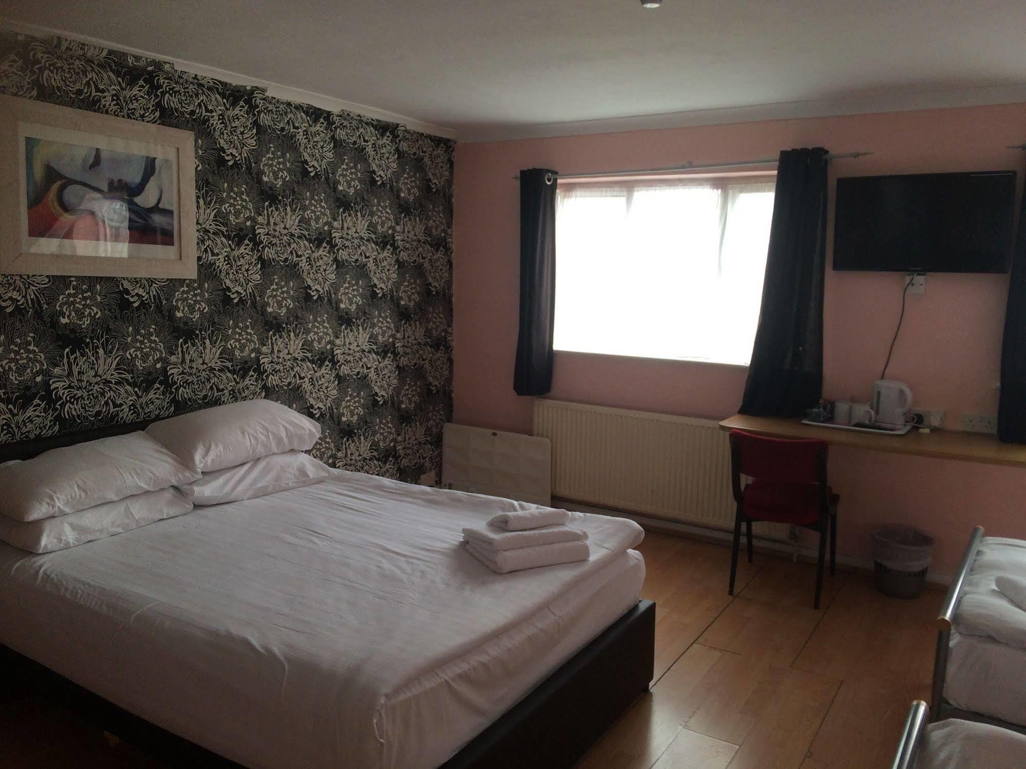 Lindal Otel Harrow Dış mekan fotoğraf